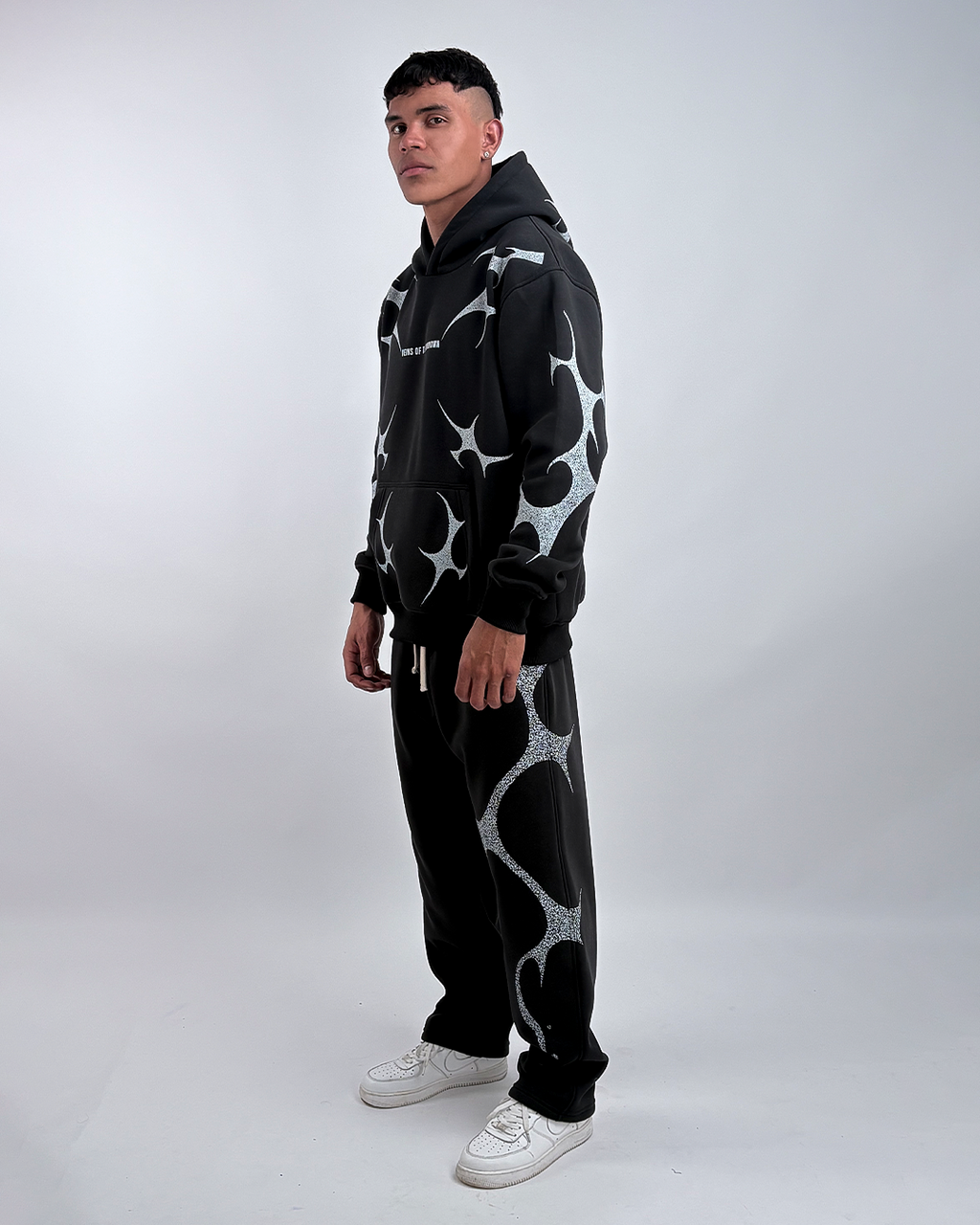 Conjunto VEINS OF THE UNKNOWN: SILVER VEIL