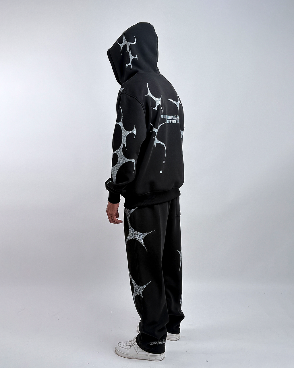 Conjunto VEINS OF THE UNKNOWN: SILVER VEIL