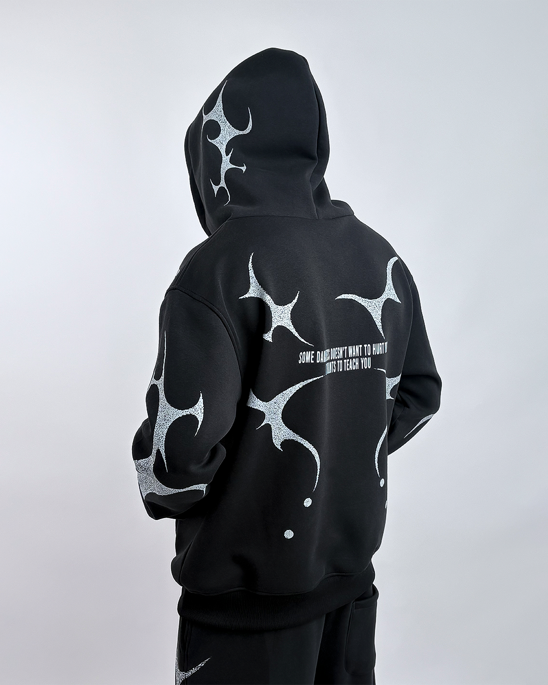 VEINS OF THE UNKNOWN: SILVER VEIL