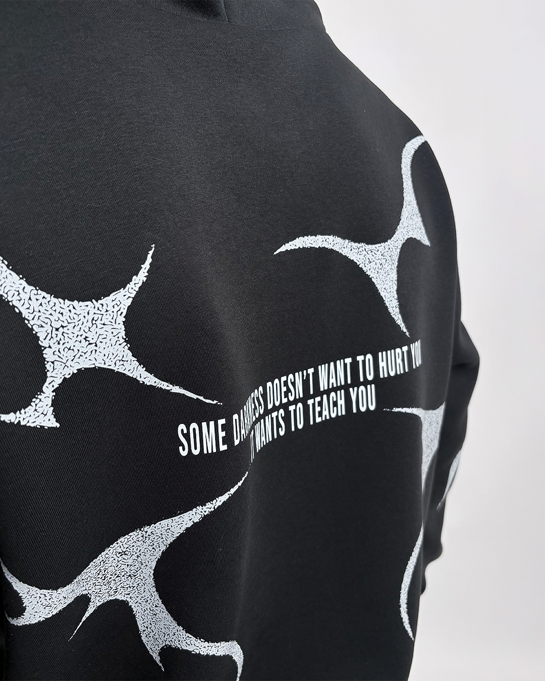 VEINS OF THE UNKNOWN: SILVER VEIL