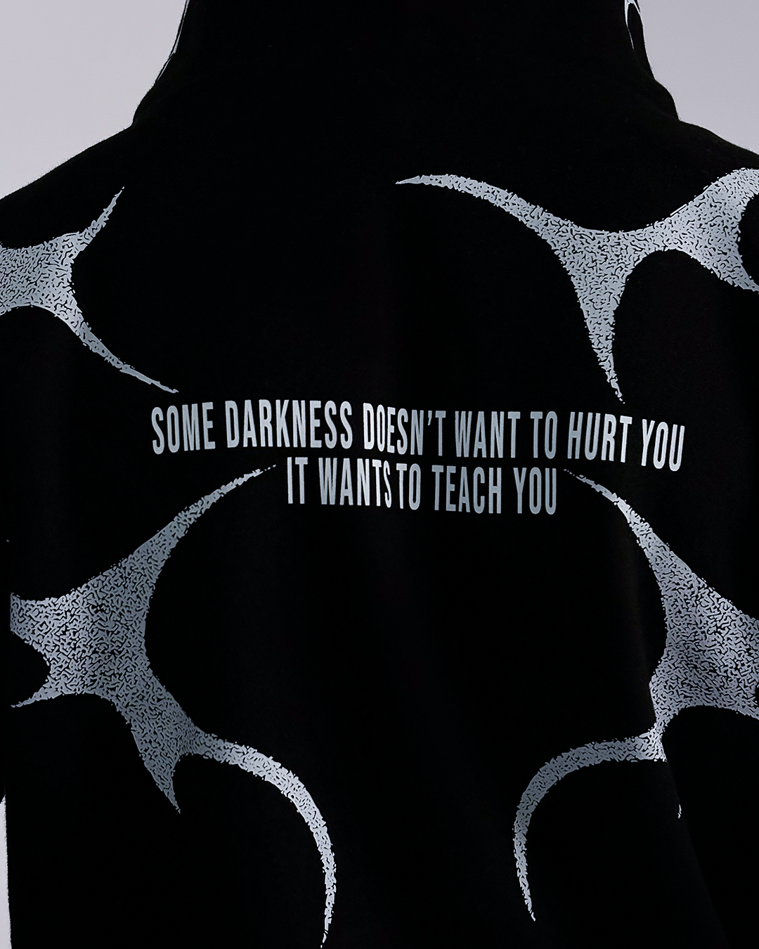 VEINS OF THE UNKNOWN: SILVER VEIL